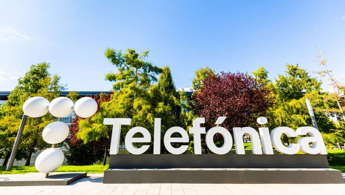 Los cibermalos tientan a empleados de Telefónica dispuestos a venderles sus secretos