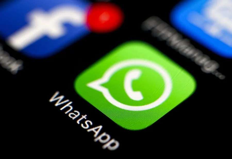 Descubren un paquete malicioso que roba conversaciones y archivos de WhatsApp